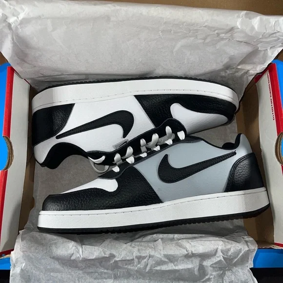 NEW Nike Ebernon Low Premium White/Black-Wolf Grey Men’s Size 10.5 AQ17774-102